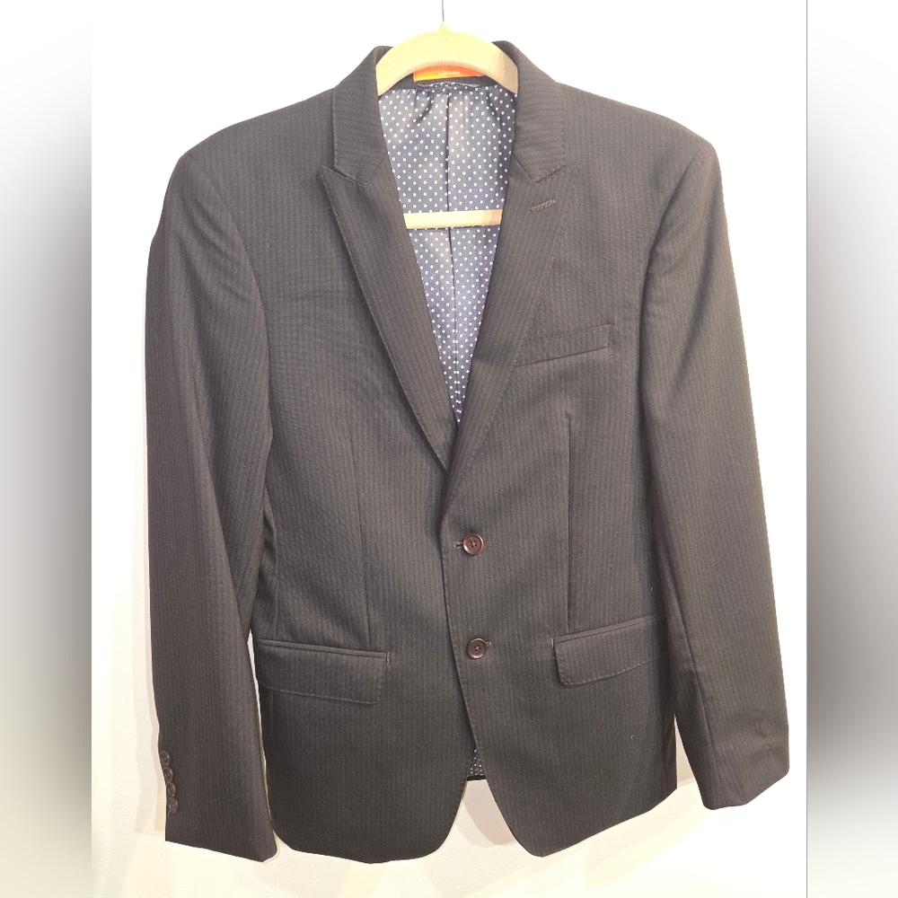 Tallia Boys 100% Wool Blazer Jacket Size 36S Black Striped 2 Button Sport Coat